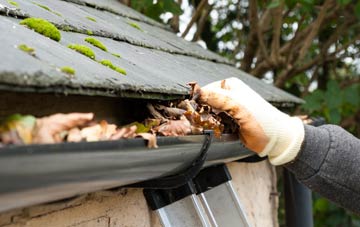 gutter cleaning Cabourne, Lincolnshire
